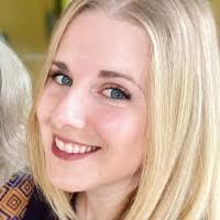 Amanda Conn's Instagram, Twitter & Facebook