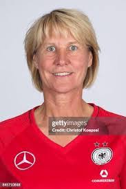 Neil Kratz's Instagram, Twitter & Facebook