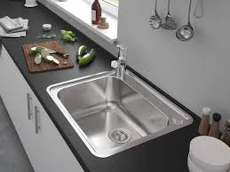 stainless steel kitchen sink