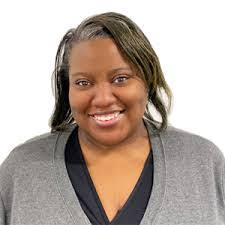 Beatriz Way's Instagram, Twitter & Facebook