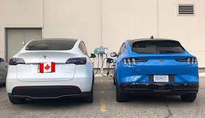 Perhaps 'muscle car' springs to mind, or even 'motown', given that the music. Nebeneinander Ford Mustang Mach E Und Tesla Model Y Teslamag De