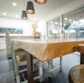 Table Bois Massif En 2020 Table Bois Massif Table A Manger En Bois Table Bois