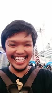 the people who want to stay in your life always find a way. remember that. 