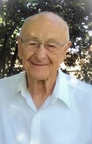 Gilbert Nicholson's Instagram, Twitter & Facebook