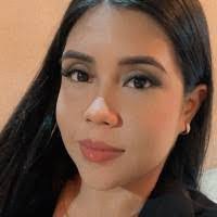 Arianna Zambrano's Instagram, Twitter & Facebook