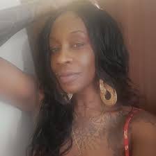 Which one of these dog sled teams is actually real?