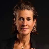 Kirsten Eldridge's Instagram, Twitter & Facebook