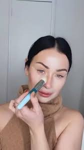 Bold eyeliner tutorial ✨ #motd #lookoftheday #holidaymakeup #hudabeauty  #makeupstyle #makeuptutorial #makeuptips #makeupidea #eyebrowsonflick