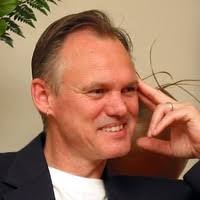 100+ "Stephen Earle" profiles