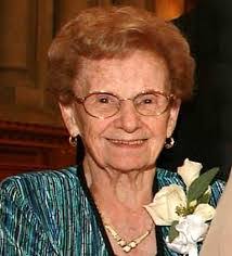 Dorothy Fogle's Instagram, Twitter & Facebook