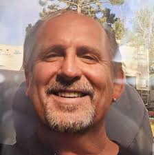 Did anyone else see the bright blue shooting star in Boise?