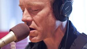 Low performs in the Current Studio