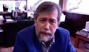 La cultura une a los pueblos , eleva la moral y la autoestima de las  personas , nos brinda conocimiento y desarrolla el pensamiento crítico.