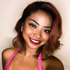 What local lawyer in Bali specializes in narcotics and can help my friend  with small amounts of narcotics?