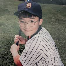 Question: Has anyone had experience using the Rope Bat or tue swing rail  system and do you think that it was beneficial to your daughter? My 12 year  old daughter has picked