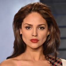 Ginger with chocolate brown hair dye creates a spunky hair color that looks terrific on girls with light skin and green or brown eyes. 22 Gorgeous Brown Hair Color Ideas Best Brunette Hair Colors Allure