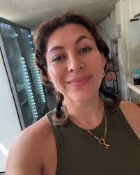 Aurora Rosas (@auriorueta) • Instagram photos and videos