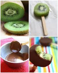Faites Le Vous Meme Sucettes Glacees Au Kiwi Au Chocolat Aliments Aliments Au Chocolat Faitesle Diy Nourriture Recettes De Cuisine Gateaux Et Desserts