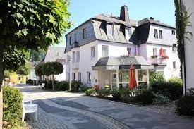 Schauen sie sich 7 bilder an und lesen sie 71 bewertungen. Haus Am Kurpark Bewertungen Fotos Preisvergleich Bad Steben Tripadvisor