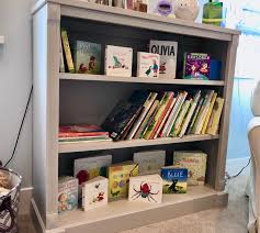 These ideas and tips on how to accessorize a bookshelf of bookcase will make your life easier! The Importance Of Front Facing Books And How To Display Them