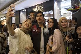 Klasifikasi merupakan kata serapan dari bahasa belanda, classificatie, yang sendirinya berasal dari bahasa prancis classification. Populer Hype Dua Artis Meninggal Dunia Dalam Sepekan Klarifikasi Kaesang Pangarep Halaman All Kompas Com