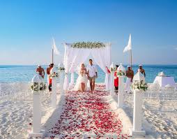 Huvafen Fushi North Male Atoll Maldives Wedding Luxurytravel Maldives Wedding Beach Wedding Inspiration Luxury Destination Wedding