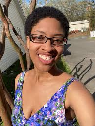 I turned 26 today!! 🥳🥳🥰🥰💕💕💕 The pollen wasn't bothering me much  today so I was able to enjoy some outdoor time without wanting to scratch  my eyeballs out 😆😁