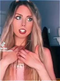 Audra Quick's Instagram, Twitter & Facebook