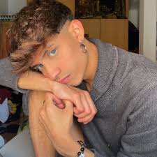 Dylan Samuel (@dylan_jfhh) • Threads, Say more