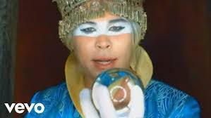 Monroe Gang's Instagram, Twitter & Facebook