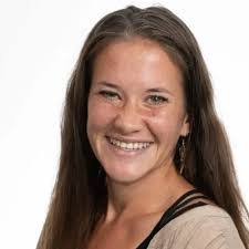 Hannah Rowe's Instagram, Twitter & Facebook