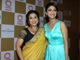 Bollywood Mumbai (Chembur) Connection; Vidya Balan Shilpa Shetty | Malaika  Arora | विद्या बोलीं- स्कूल में शिल्पा मेरी सीनियर थीं: उन्होंने मुझे  बास्केटबॉल खेलना सिखाया ...