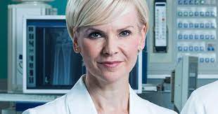 in aller freundschaft andrea kathrin loewig die tranen liefen unaufhaltsam wahrend des drehs in aller freundschaft freundschaft tv star