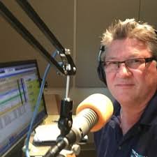 Stream Gary Richards music