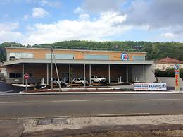 La marque repère est lancée pour la première fois en 1997 par l'enseigne. Drive Cannet Des Maures Et Courses En Ligne E Leclerc Drive