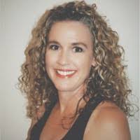 Dana Rossi's Instagram, Twitter & Facebook