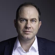 Andrew Cambridge's Instagram, Twitter & Facebook