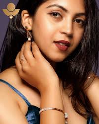 Adorn yourself in the luxury of our full bridal ensemble—where every jewel  from armlet to layered necklaces speaks volumes of your unique story.  Tholasi Jewels, a treasure trove of bridal magnificence, offers