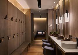 White Jacket Jw Marriott Spa Spa Interior Changing Room Luxury Gym