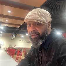 A gold helmet looks pretty sick What we thinking Washington Fans 🔥 or 🚮  Should Washington add a third Alternative Helmet