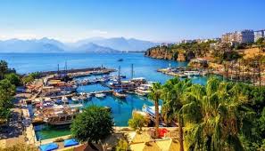 Здесь есть и архитектурные памятники, и парки, и музеи. Antalya Turciya Vse O Gorode Dostoprimechatelnosti I Foto Antali