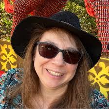 Debra Stephan's Instagram, Twitter & Facebook