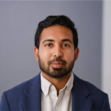 Eduardo Pinilla's Instagram, Twitter & Facebook