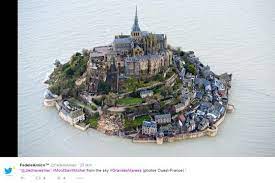 Sumérgete en la historia de la realeza con una visita a dos grandes castillos del loira: Sehen Sie Die Flut Des Jahrhunderts Am 21 Marz Am Mont Saint Michel