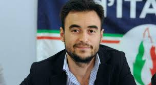 L'autista del governatore che si credeva uno statista. Dal commercio ai  grandi eventi, Eliantonio finora ha collezionato solo flop