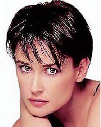 50 Celebrity Hairstyles For Women Over 50 Demi Moore Short Hair Short Hair Styles Demi More