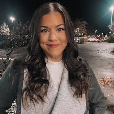 Real Estate With Dominique