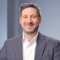 Kristy Lyons's Instagram, Twitter & Facebook