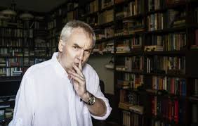 Ewelina pietrowiak zapytała pilcha o rzeczy błahe i poważne, o rzeczy doniosłe i o rzeczy aktualne. Jerzy Pilch Patrycja Walter