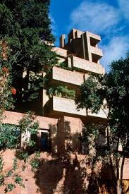 Rogelio salmona was born in 1929 in paris and died in 2007 in bogotá, after a long battle with his work is widely recognized as the architecture of transition. 16 Rogelio Salmona 3 Ideas Architecture Brick Architecture Brick